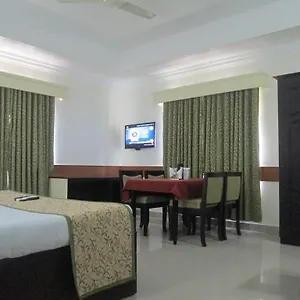4* Hotel Paray Village County