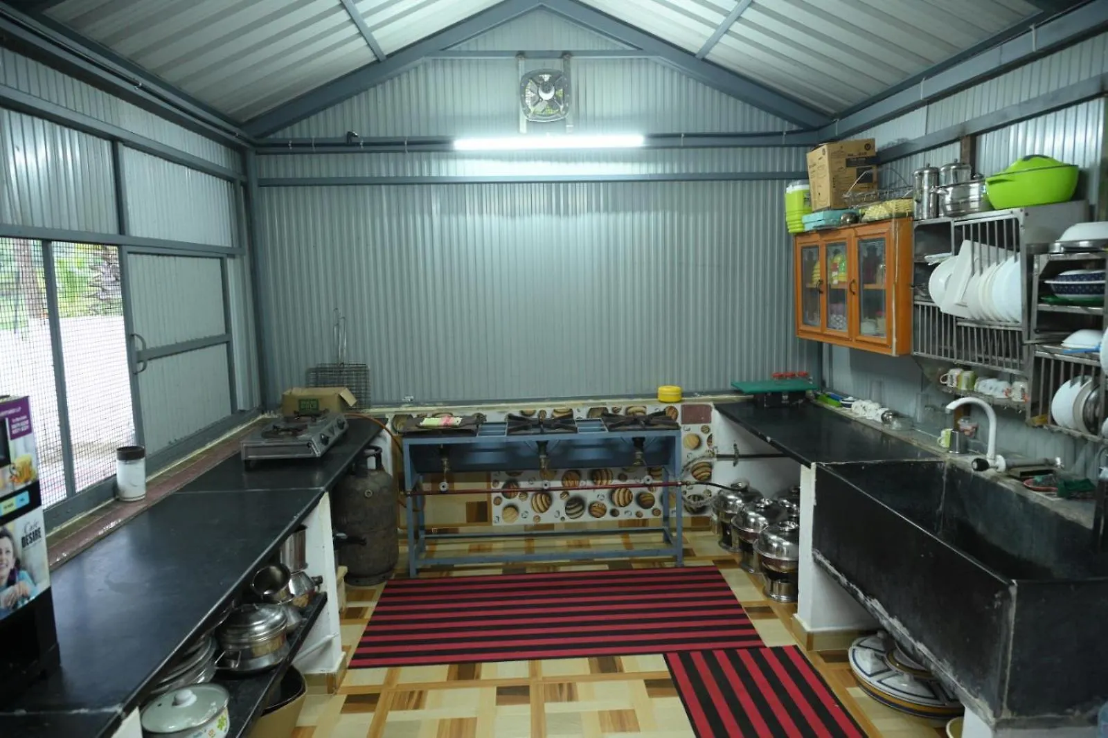 Sidharth Resort, Vadavannur Kollengode Resort