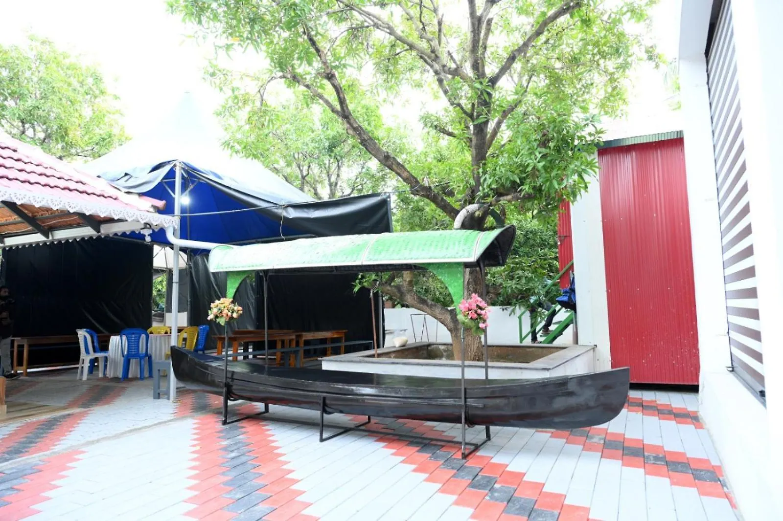 Sidharth Resort, Vadavannur Kollengode Resort