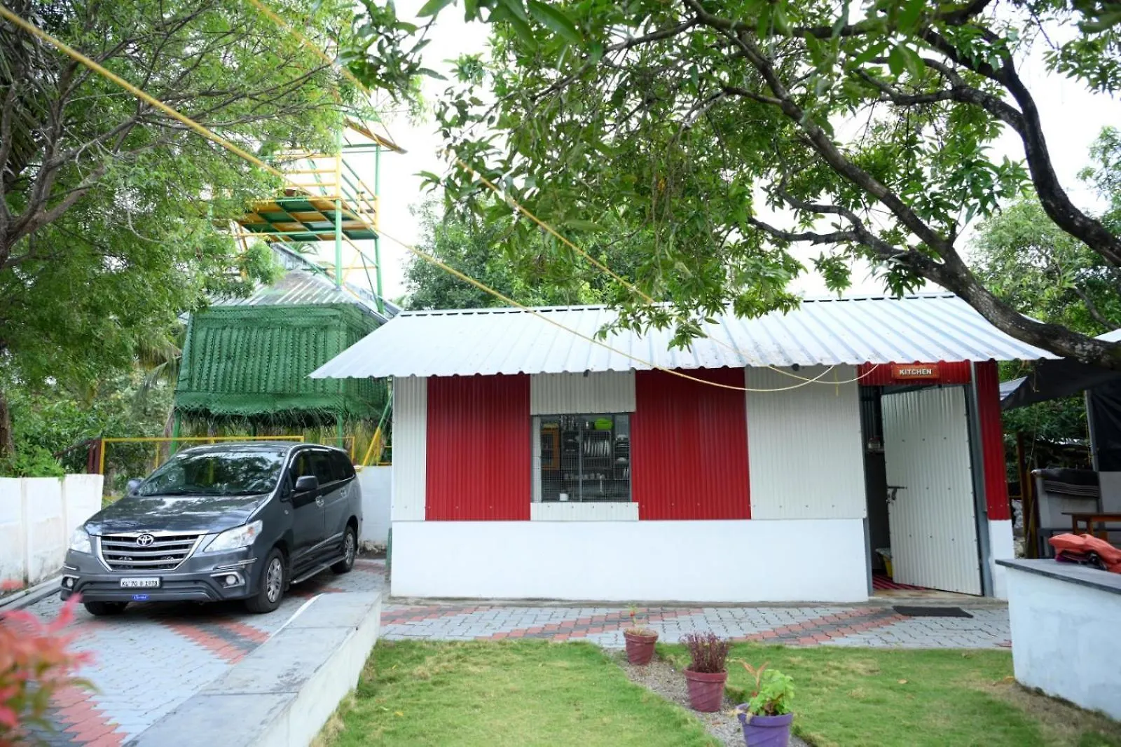 Sidharth Resort, Vadavannur Kollengode