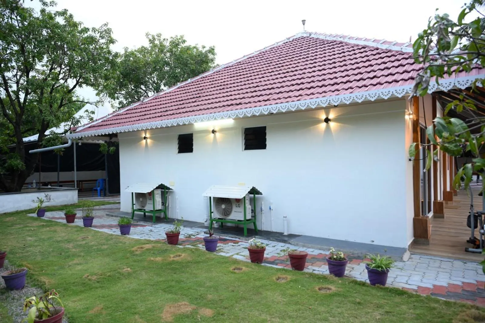 Sidharth Resort, Vadavannur Kollengode Resort