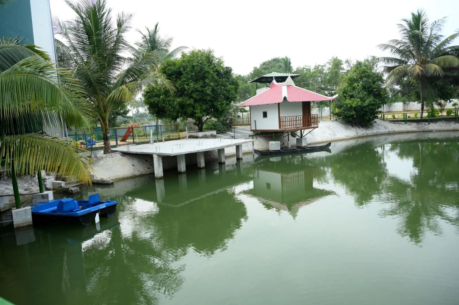 Sidharth Resort, Vadavannur Kollengode Resort